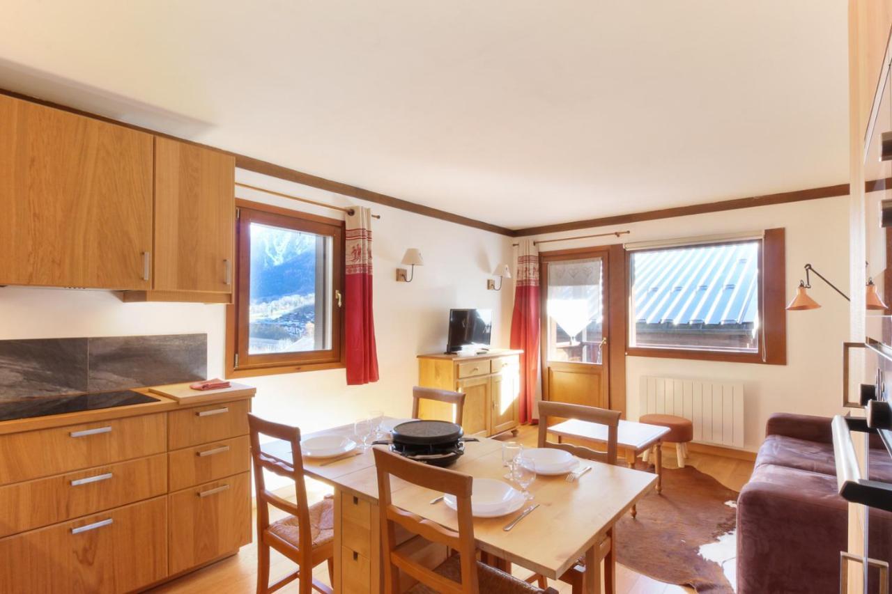 Les Grands Balcons - Newly Renovated - Rock Climbing, Trails, Tmb Near Apartment Les Houches Exterior photo