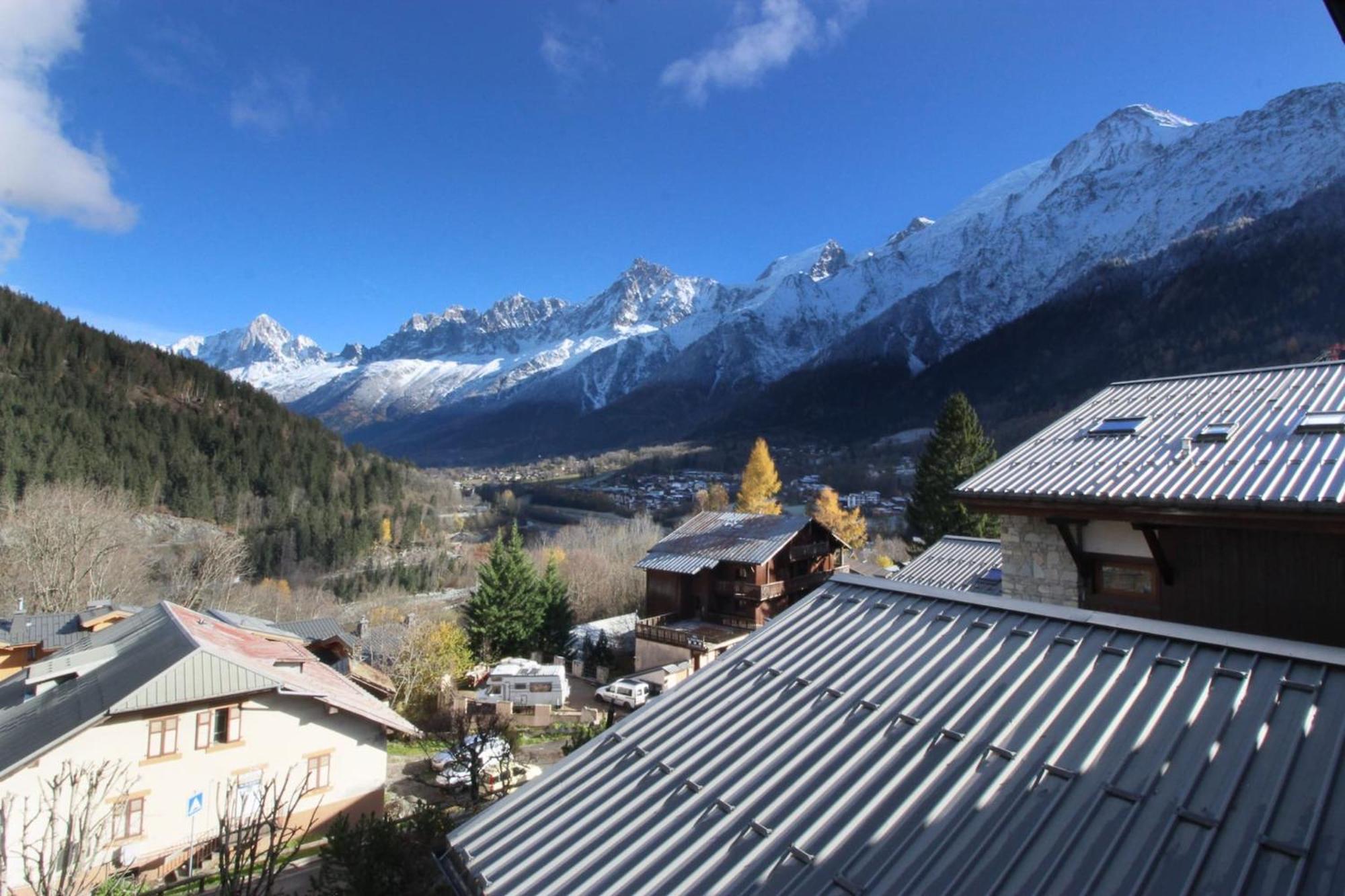 Les Grands Balcons - Newly Renovated - Rock Climbing, Trails, Tmb Near Apartment Les Houches Exterior photo